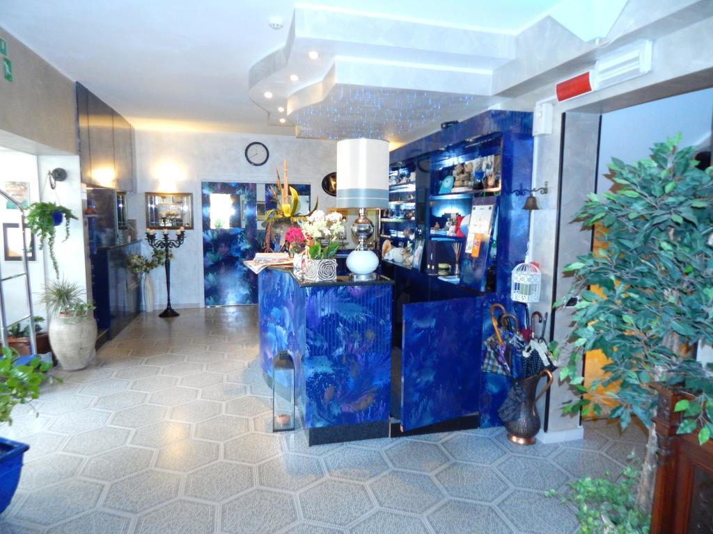 Hotel Torre Antica ロアーノ エクステリア 写真